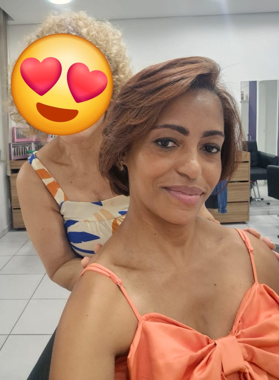 Fotografia de Angélica compartilhada como registro de um momento posterior de sua trajetória pessoal